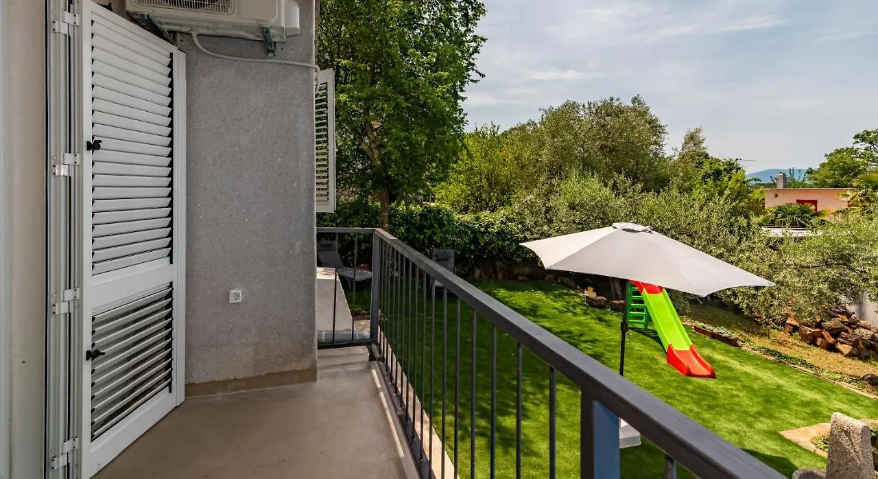 Apartmani Sunset View I Olive Garden Njivice