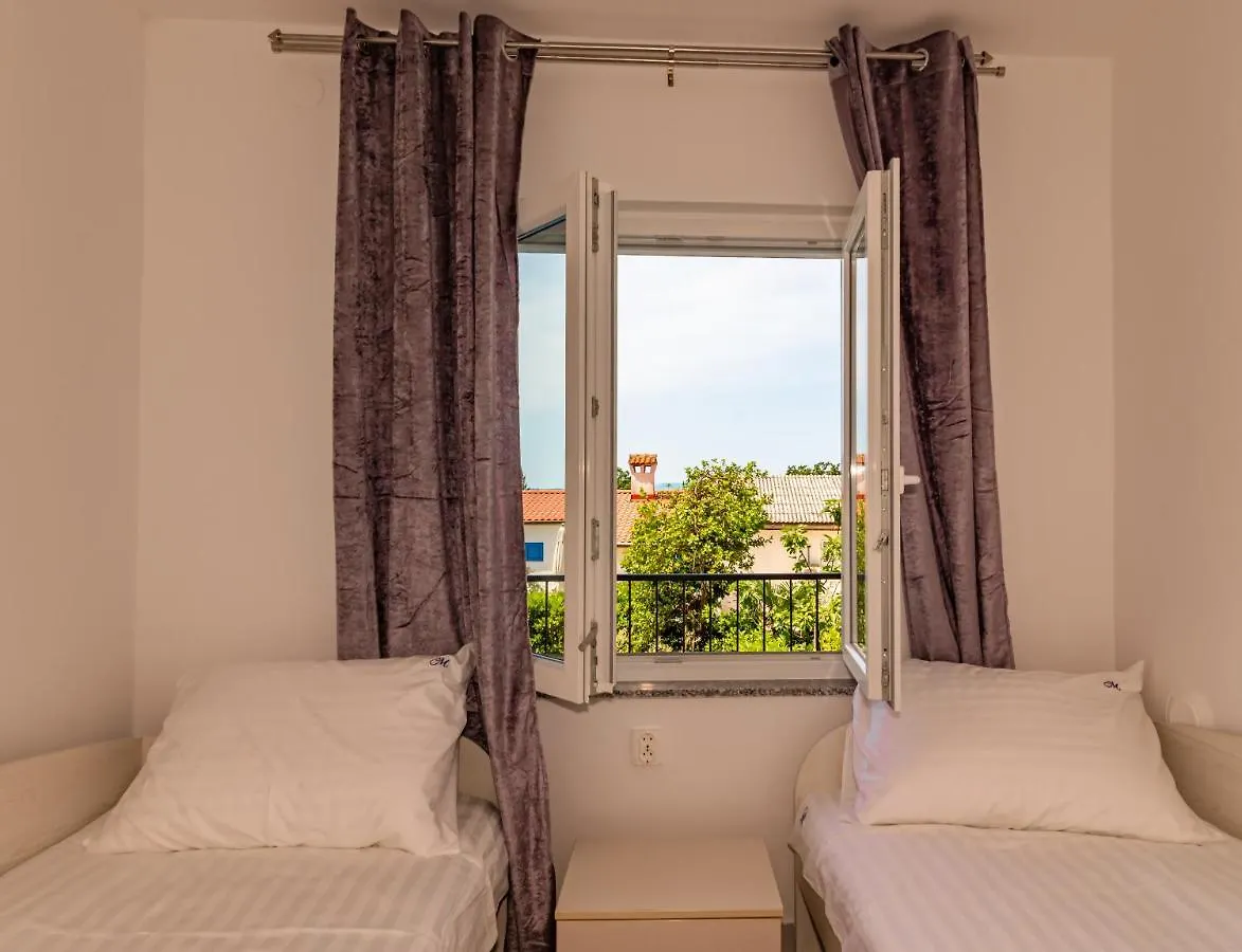 Apartmani Sunset View I Olive Garden Apartment
